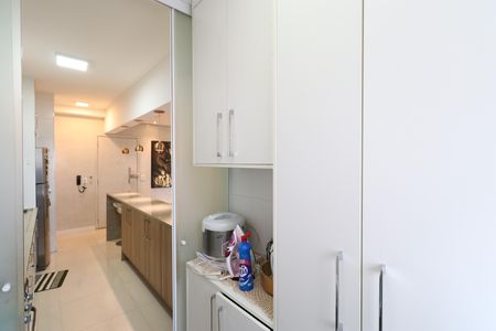Apartamento para alugar com 83m², 3 quartos e 2 vagasCozinha e Área de Serviço