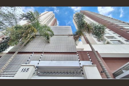 Apartamento para alugar com 83m², 3 quartos e 2 vagasFachada