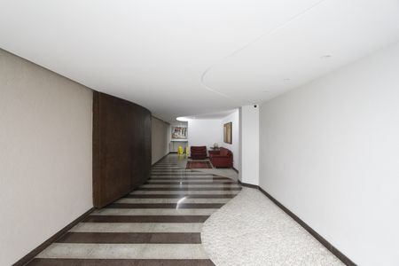 Apartamento à venda com 107m², 3 quartos e 2 vagasHall de entrada