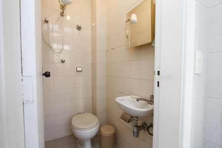 Apartamento à venda com 107m², 3 quartos e 2 vagasBanheiro de serviço