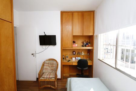 Apartamento à venda com 107m², 3 quartos e 2 vagasQuarto 3