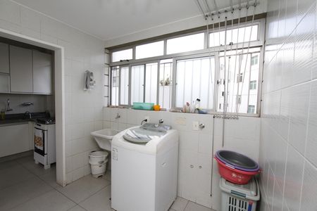 Apartamento à venda com 107m², 3 quartos e 2 vagasÁrea de Serviço