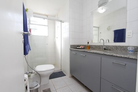 Apartamento à venda com 107m², 3 quartos e 2 vagasBanheiro Social