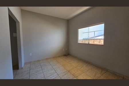 Casa à venda com 2 quartos, 180m² em Jardim Imperial, Lagoa Santa