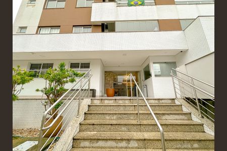Fachada de apartamento para alugar com 3 quartos, 70m² em Areias, São José