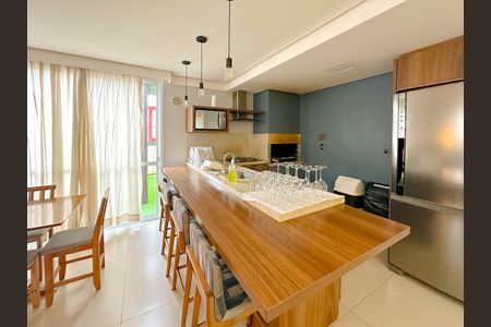 Apartamento para alugar com 70m², 3 quartos e 1 vagaÁrea comum - Salão de festas