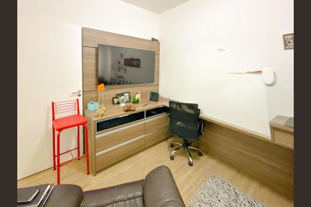 Apartamento para alugar com 70m², 3 quartos e 1 vagaEscritório
