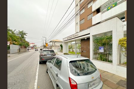 Vista da Rua de apartamento para alugar com 3 quartos, 70m² em Areias, São José
