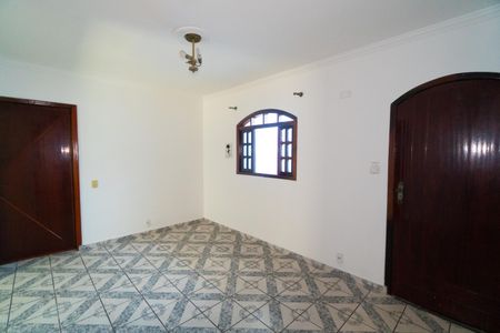 Casa para alugar com 50m², 1 quarto e sem vaga Casa para alugar com 50m², 1 quarto e sem vagaSala