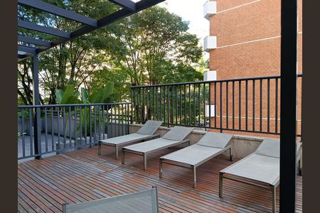 Apartamento à venda com 33m², 1 quarto e 1 vaga Apartamento à venda com 33m², 1 quarto e 1 vagaPiscina