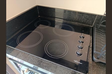 Apartamento à venda com 33m², 1 quarto e 1 vaga Apartamento à venda com 33m², 1 quarto e 1 vagaCozinha