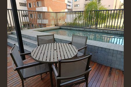 Apartamento à venda com 33m², 1 quarto e 1 vaga Apartamento à venda com 33m², 1 quarto e 1 vagaPiscina