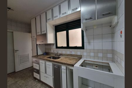 Cozinha de apartamento para alugar com 3 quartos, 94m² em Alphaville Industrial, Barueri