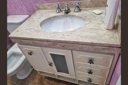 Apartamento à venda com 94m², 3 quartos e 2 vagasBanheiro