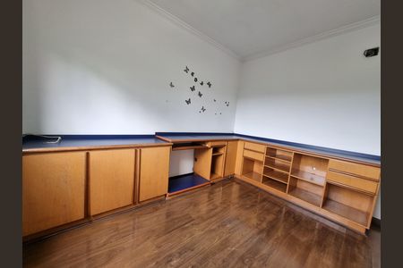 Apartamento à venda com 94m², 3 quartos e 2 vagasQuarto 