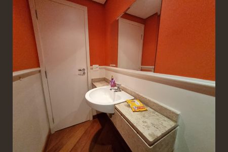 Apartamento à venda com 94m², 3 quartos e 2 vagasBanheiro 
