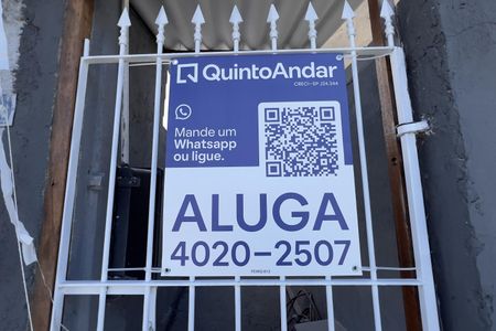 Casa para alugar com 60m², 1 quarto e sem vaga Casa para alugar com 60m², 1 quarto e sem vagaFEWQ-813