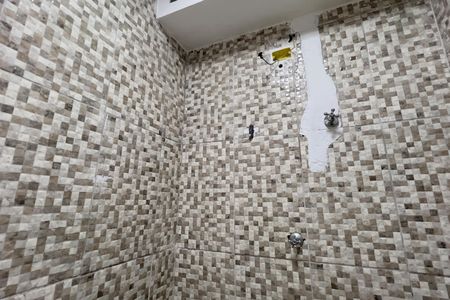 Casa para alugar com 60m², 1 quarto e sem vaga Casa para alugar com 60m², 1 quarto e sem vagaBanheiro