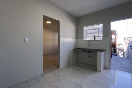 Casa para alugar com 60m², 1 quarto e sem vaga Casa para alugar com 60m², 1 quarto e sem vagaCozinha