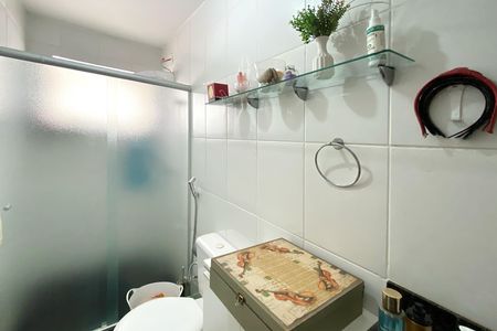 Casa para alugar com 200m², 3 quartos e 3 vagas Casa para alugar com 200m², 3 quartos e 3 vagasBanheiro da Suíte