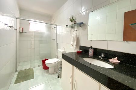 Casa para alugar com 200m², 3 quartos e 3 vagas Casa para alugar com 200m², 3 quartos e 3 vagasBanheiro