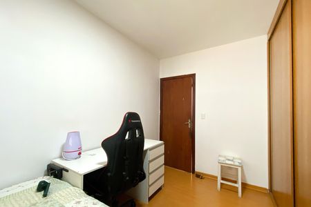 Casa para alugar com 200m², 3 quartos e 3 vagas Casa para alugar com 200m², 3 quartos e 3 vagasQuarto 3
