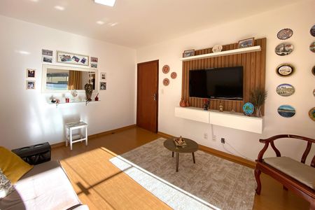 Casa para alugar com 3 quartos, 200m² em Liberdade, Belo Horizonte