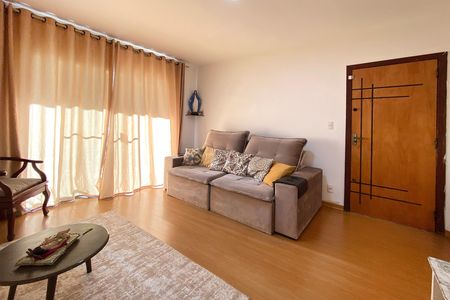 Sala de casa para alugar com 3 quartos, 200m² em Liberdade, Belo Horizonte