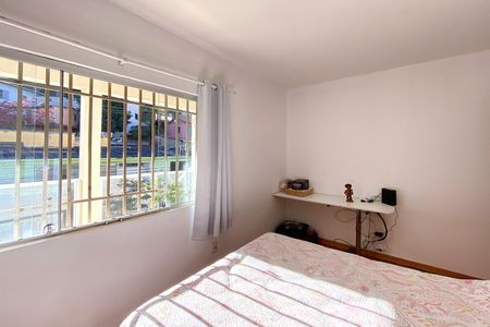 Casa para alugar com 200m², 3 quartos e 3 vagas Casa para alugar com 200m², 3 quartos e 3 vagasQuarto 2