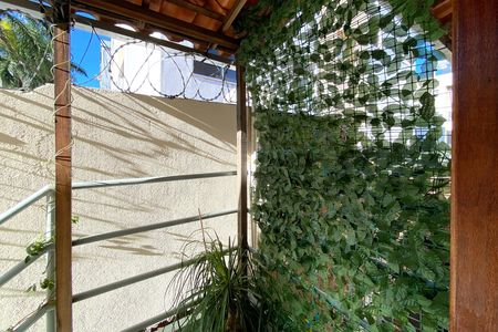 Entrada de casa para alugar com 3 quartos, 200m² em Liberdade, Belo Horizonte