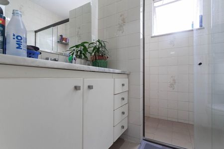 Apartamento à venda com 90m², 3 quartos e 2 vagasBanheiro social 