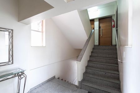 Apartamento à venda com 90m², 3 quartos e 2 vagasEntrada