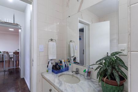 Apartamento à venda com 90m², 3 quartos e 2 vagasBanheiro social 