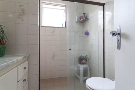 Apartamento à venda com 90m², 3 quartos e 2 vagasBanheiro social 