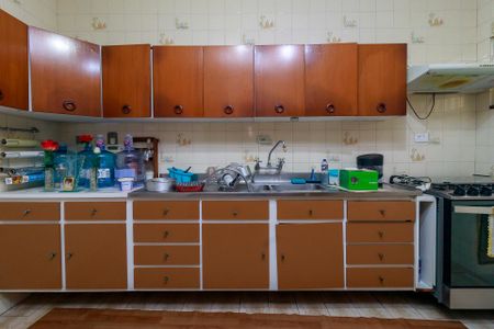 Cozinha de casa à venda com 2 quartos, 111m² em Jardim Aeroporto, São Paulo