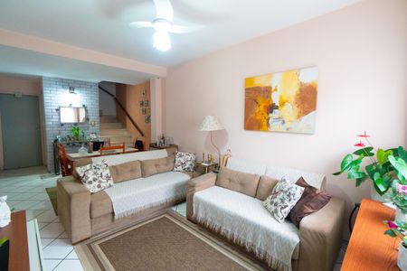 Sala de casa à venda com 2 quartos, 93m² em Vila Guarani (zona Sul), São Paulo