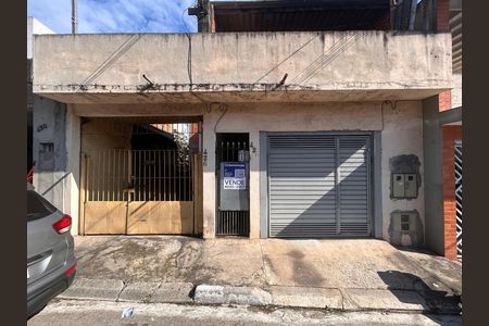 Fachada de casa à venda com 3 quartos, 300m² em Jardim Nosso Lar, São Paulo