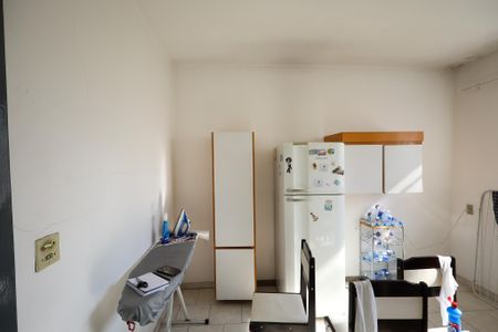 Cozinha 2 de casa à venda com 3 quartos, 300m² em Jardim Nosso Lar, São Paulo