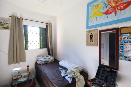 Casa à venda com 300m², 3 quartos e 2 vagas Casa à venda com 300m², 3 quartos e 2 vagasQuarto 3