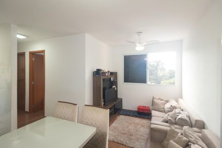 Sala de apartamento para alugar com 2 quartos, 40m² em Guaratiba, Rio de Janeiro