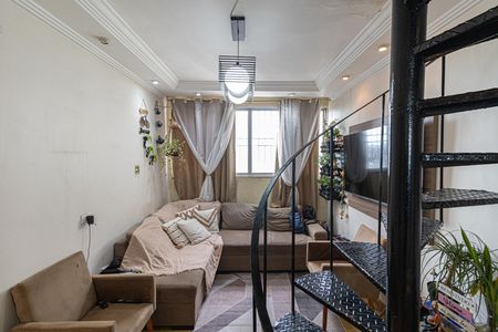 Apartamento à venda com 130m², 3 quartos e 1 vaga Apartamento à venda com 130m², 3 quartos e 1 vagaSala