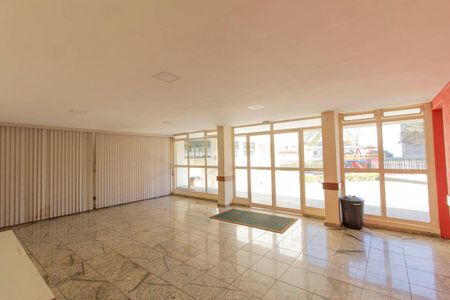 Apartamento à venda com 130m², 3 quartos e 1 vaga Apartamento à venda com 130m², 3 quartos e 1 vagaÁrea Comum - Salão de Festas