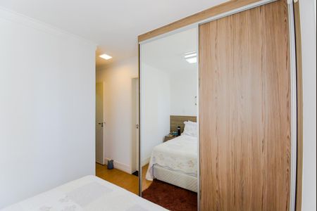Apartamento à venda com 83m², 2 quartos e 2 vagasSuíte