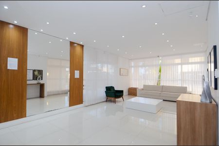 Apartamento à venda com 83m², 2 quartos e 2 vagas Apartamento à venda com 83m², 2 quartos e 2 vagasHall social