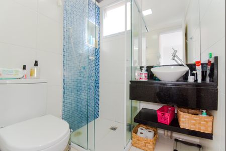 Apartamento à venda com 83m², 2 quartos e 2 vagasBanheiro da Suíte