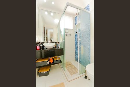 Apartamento à venda com 83m², 2 quartos e 2 vagasBanheiro Social