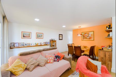 Apartamento à venda com 83m², 2 quartos e 2 vagasSala