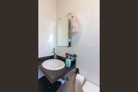 Apartamento para alugar com 48m², 2 quartos e 1 vaga Apartamento para alugar com 48m², 2 quartos e 1 vagaBanheiro