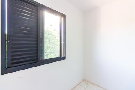 Quarto 1 de apartamento para alugar com 2 quartos, 48m² em Santa Maria, Osasco
