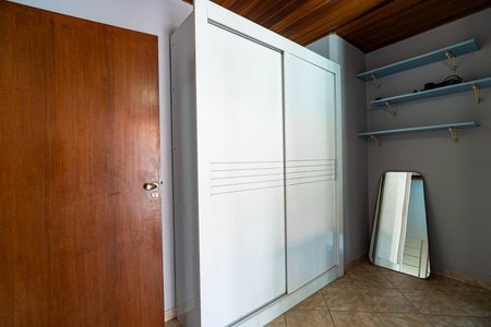 Casa para alugar com 160m², 1 quarto e 1 vaga Casa para alugar com 160m², 1 quarto e 1 vagaSuíte